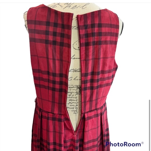 Torrid Red & Black Plaid Jumper Dress - Picture 7 of 12